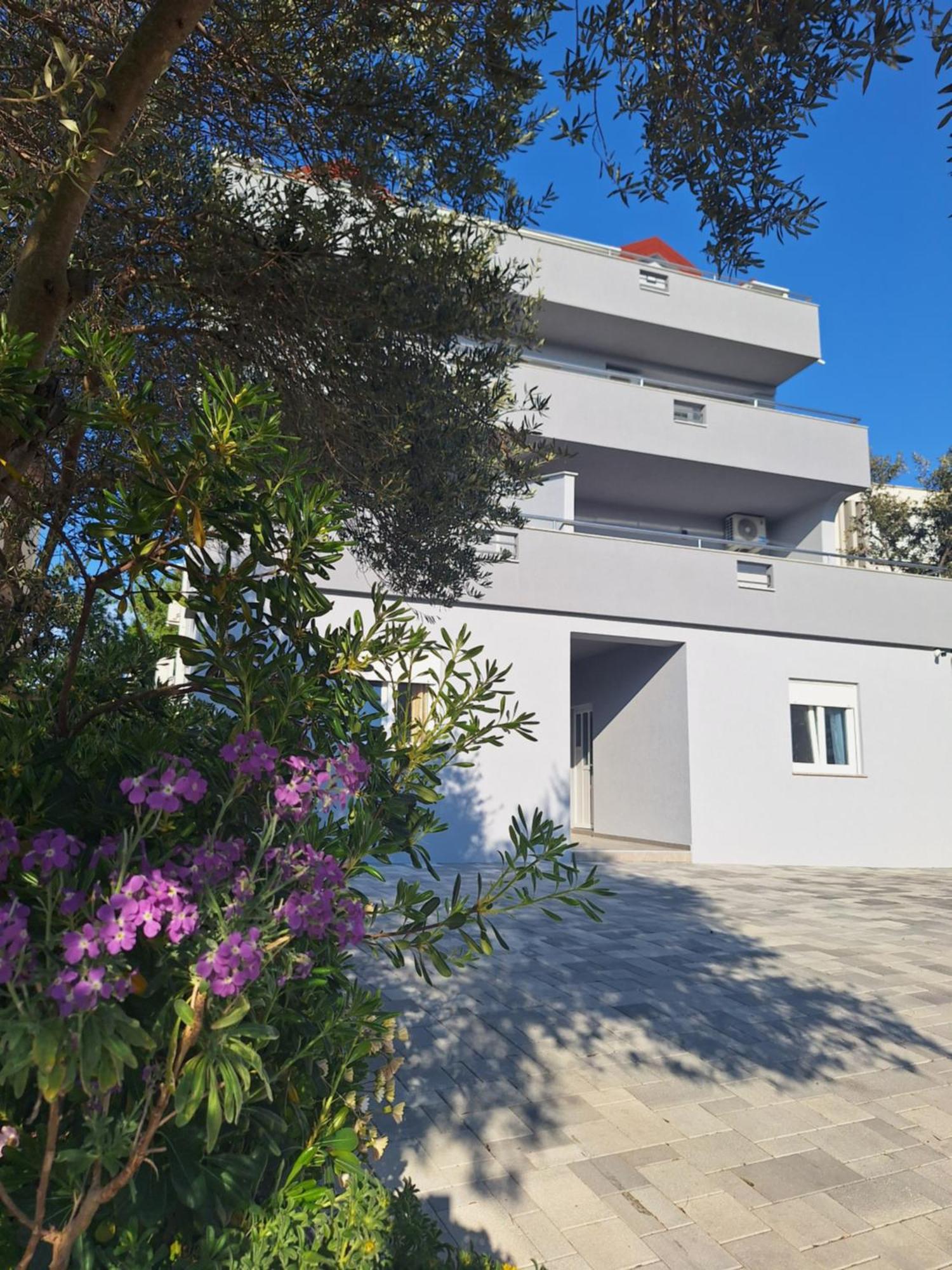 Apartments Miki 2 Novalja Exterior foto